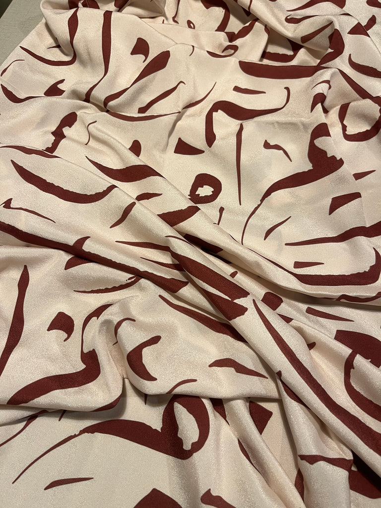 Urdu Kahani Scarf (White & Red)